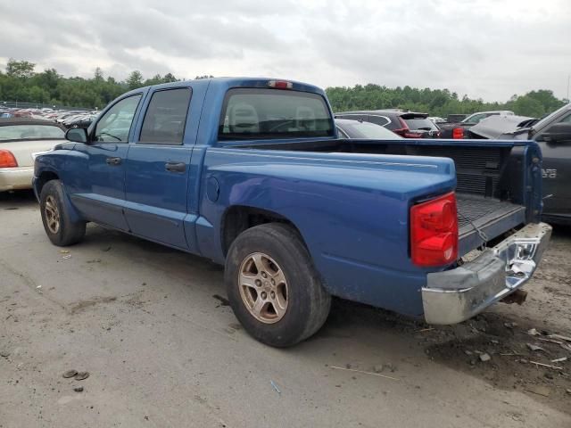 2005 Dodge Dakota Quad SLT