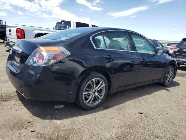 2010 Nissan Altima Base