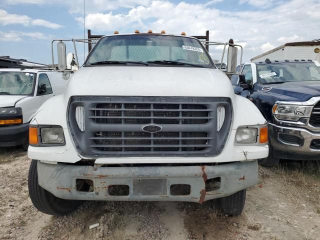 2000 Ford F650 Super Duty