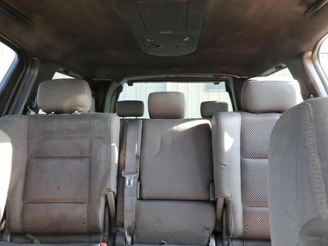 2005 Nissan Armada SE