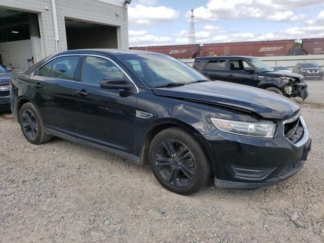 2016 Ford Taurus SEL