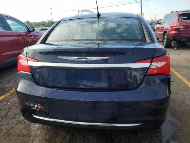 2013 Chrysler 200 Touring