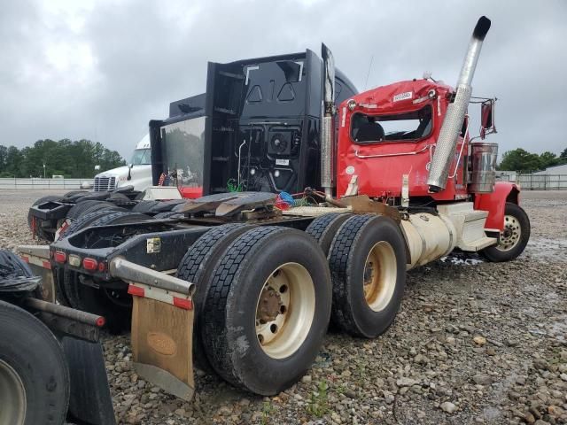 2019 Peterbilt 389