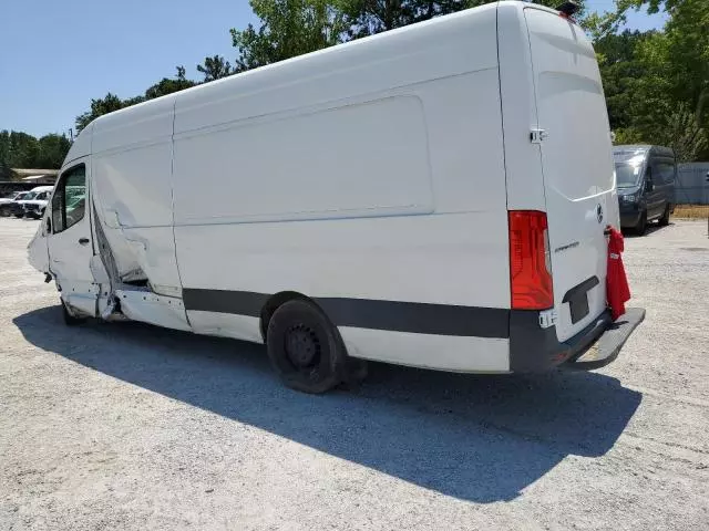 2021 Mercedes-Benz Sprinter 2500