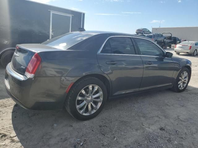 2015 Chrysler 300 Limited