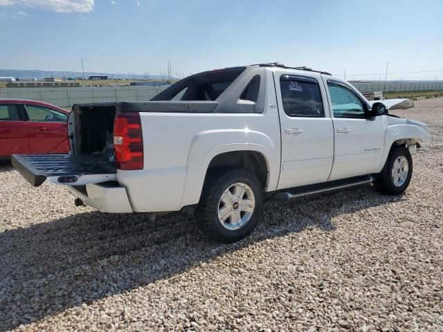 2011 Chevrolet Avalanche LT