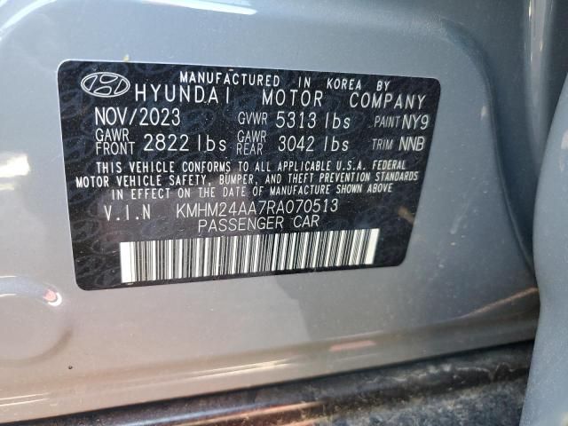 2024 Hyundai Ioniq 6 SE