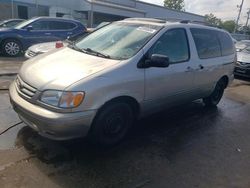 Toyota Vehiculos salvage en venta: 2002 Toyota Sienna LE