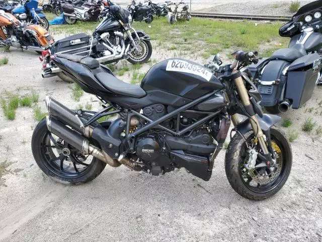 2013 Ducati Streetfighter 848