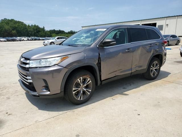 2019 Toyota Highlander LE