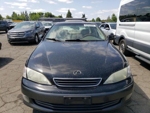 2000 Lexus ES 300