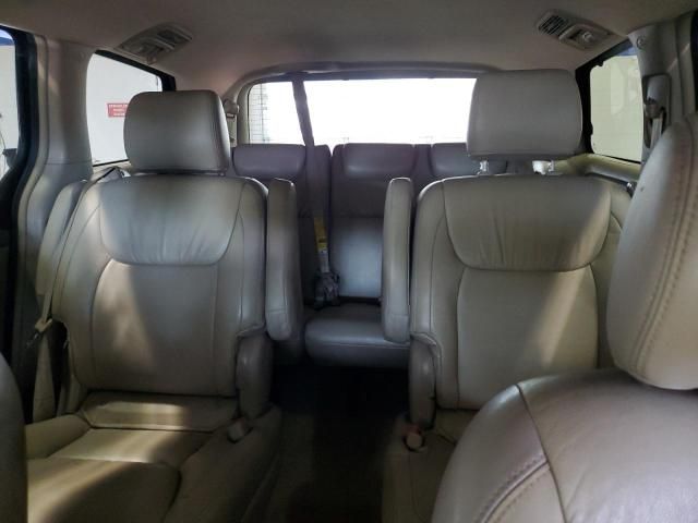 2008 Toyota Sienna CE