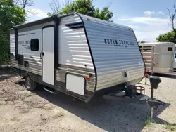 Salvage trucks for sale at Wichita, KS auction: 2020 Aspen Aspen Trai