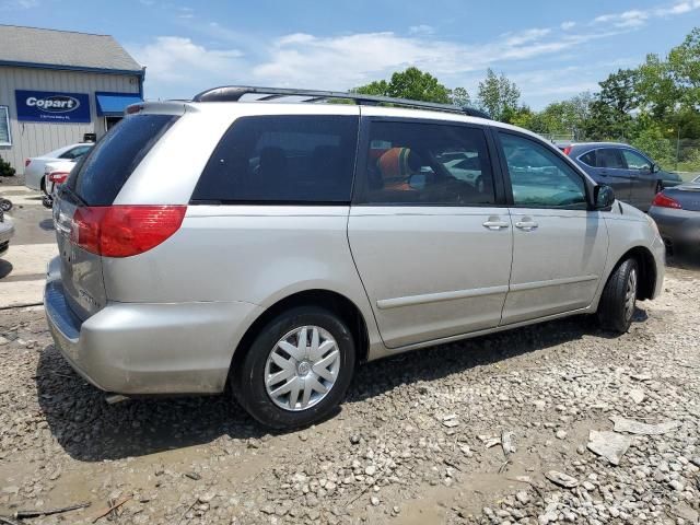 2007 Toyota Sienna CE