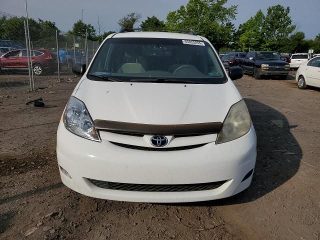 2007 Toyota Sienna CE