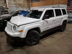 Carros salvage sin ofertas aún a la venta en subasta: 2015 Jeep Patriot Sport