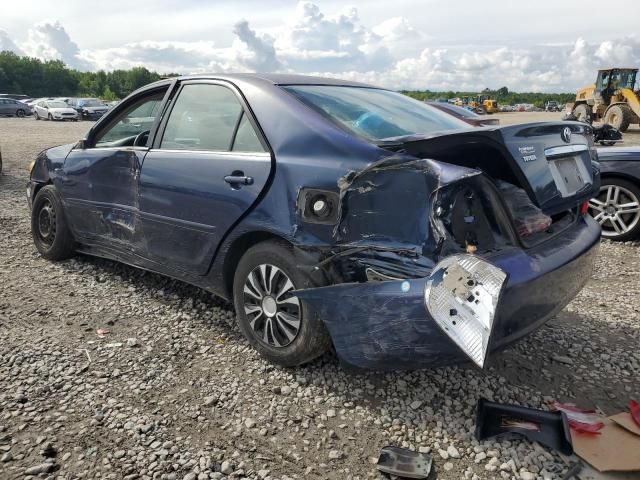 2004 Toyota Camry LE