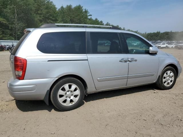 2008 Hyundai Entourage GLS