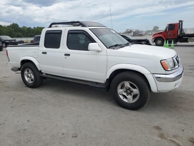 2000 Nissan Frontier Crew Cab XE