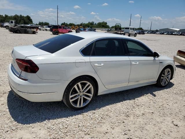 2019 Volkswagen Passat SE R-Line