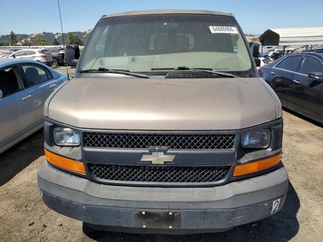 2003 Chevrolet Express G2500