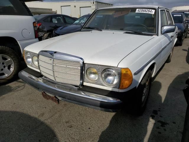 1983 Mercedes-Benz 300 DT