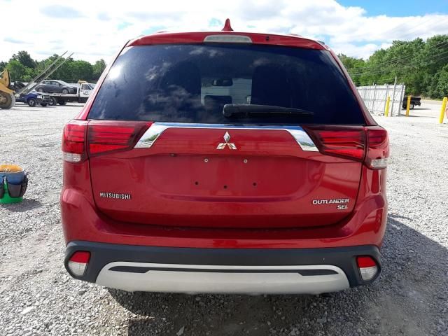 2019 Mitsubishi Outlander SE