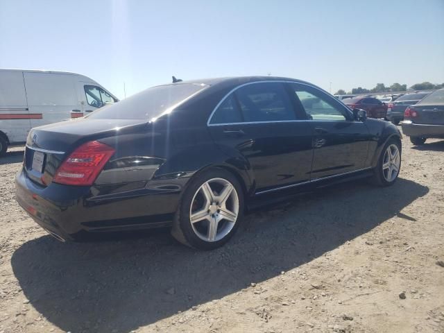 2011 Mercedes-Benz S 550