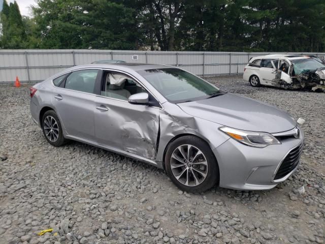 2017 Toyota Avalon XLE