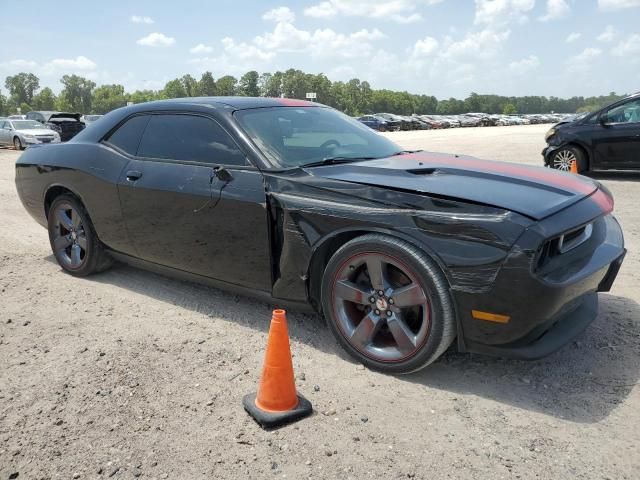 2013 Dodge Challenger SXT