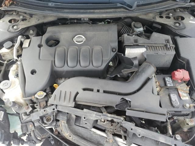 2011 Nissan Altima Base