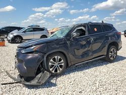 Salvage cars for sale at Taylor, TX auction: 2022 Toyota Highlander XLE