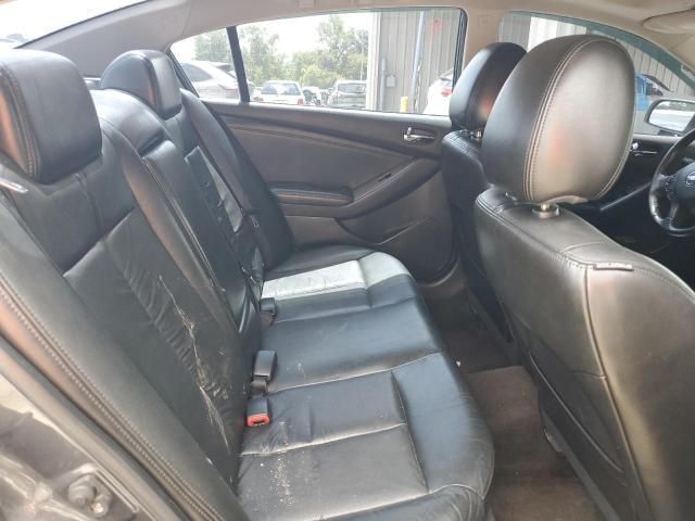 2010 Nissan Altima Base