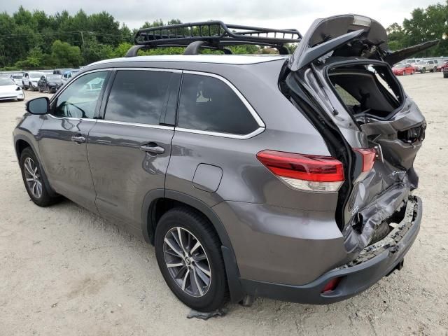 2018 Toyota Highlander SE