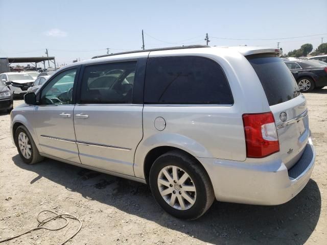 2011 Chrysler Town & Country Touring L