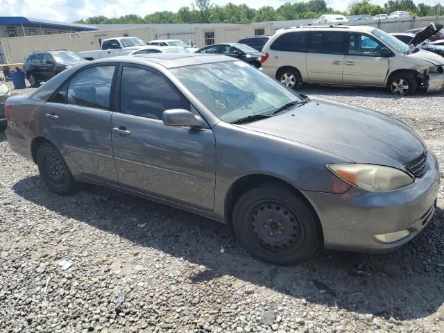 2004 Toyota Camry LE