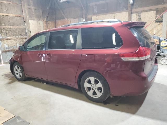 2012 Toyota Sienna LE