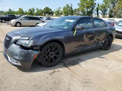 Chrysler Vehiculos salvage en venta: 2019 Chrysler 300 S