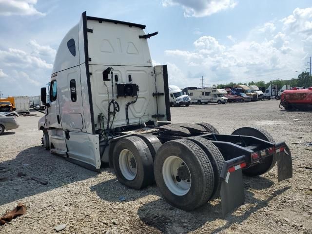 2022 Freightliner Cascadia 126