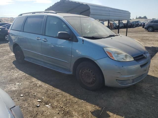 2005 Toyota Sienna CE