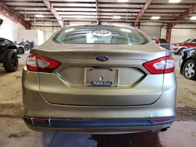 2013 Ford Fusion SE