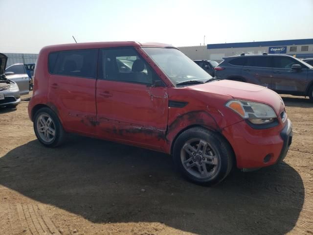 2011 KIA Soul +