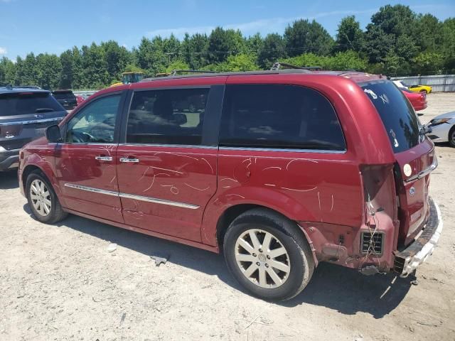 2015 Chrysler Town & Country Touring