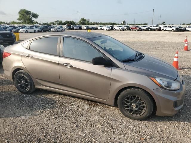 2013 Hyundai Accent GLS