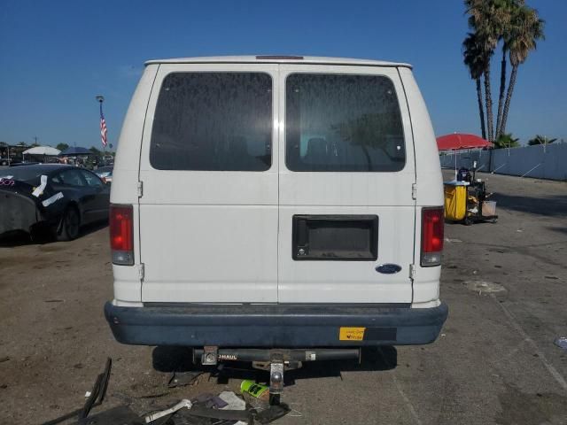 2011 Ford Econoline E350 Super Duty Wagon