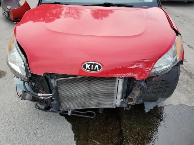 2010 KIA Soul +