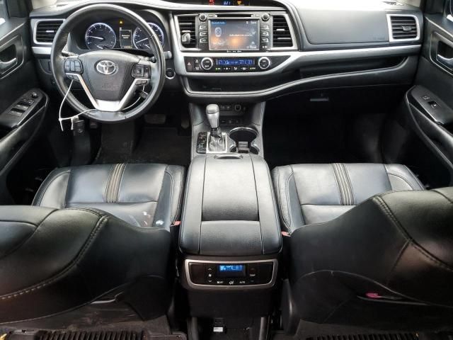 2018 Toyota Highlander SE