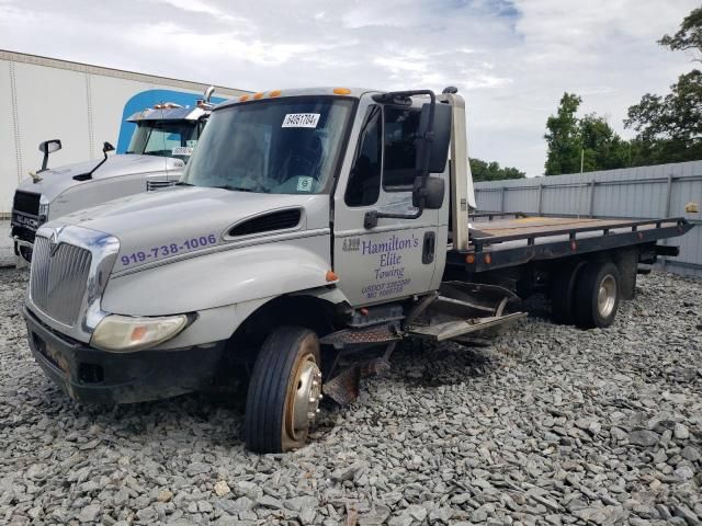 2002 International 4000 4300