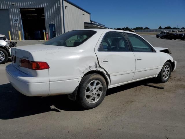 2000 Toyota Camry CE