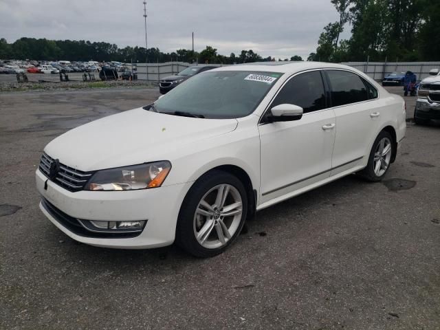 2013 Volkswagen Passat SE